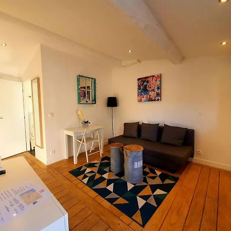 Freshly Tastefully Renovated Apartments In Heart Of Old Antibes Ngoại thất bức ảnh
