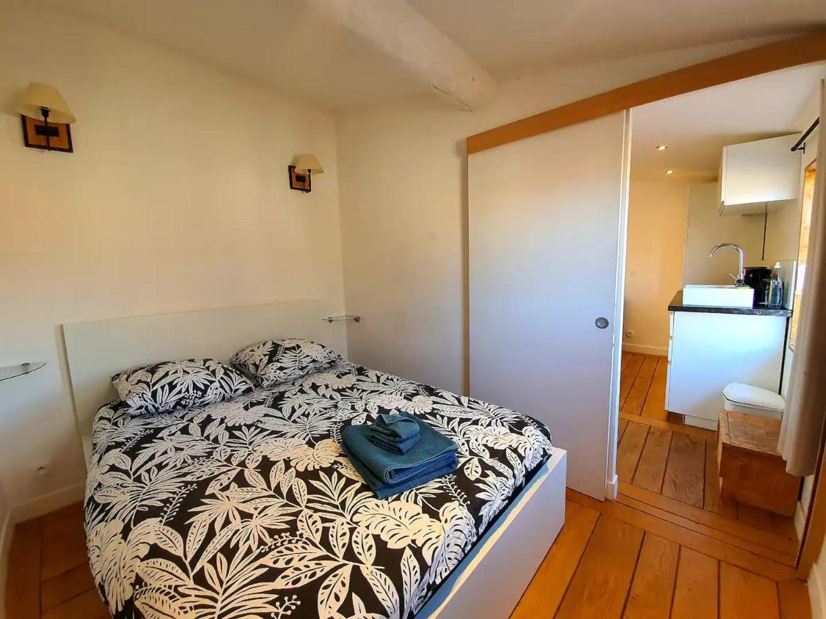 Freshly Tastefully Renovated Apartments In Heart Of Old Antibes Ngoại thất bức ảnh