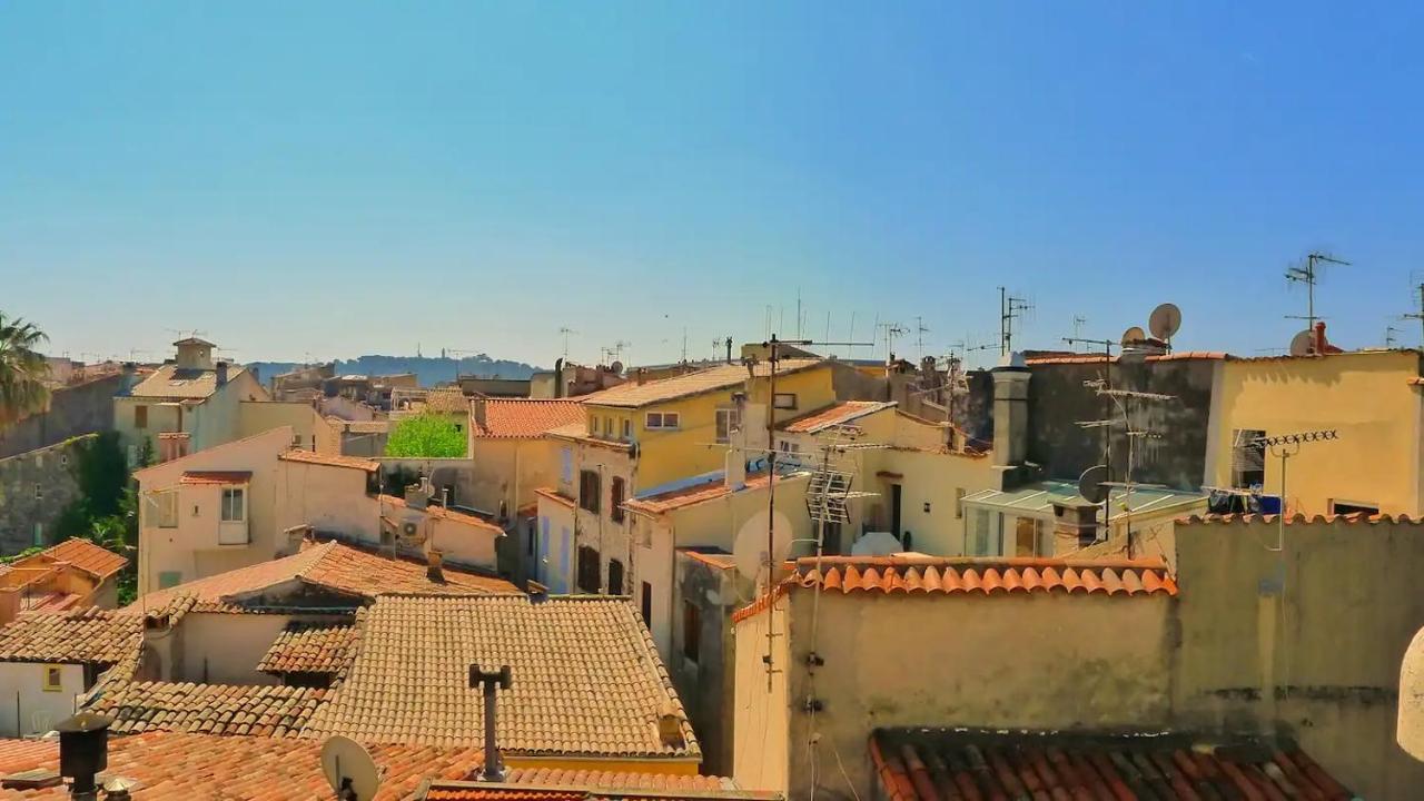 Freshly Tastefully Renovated Apartments In Heart Of Old Antibes Ngoại thất bức ảnh