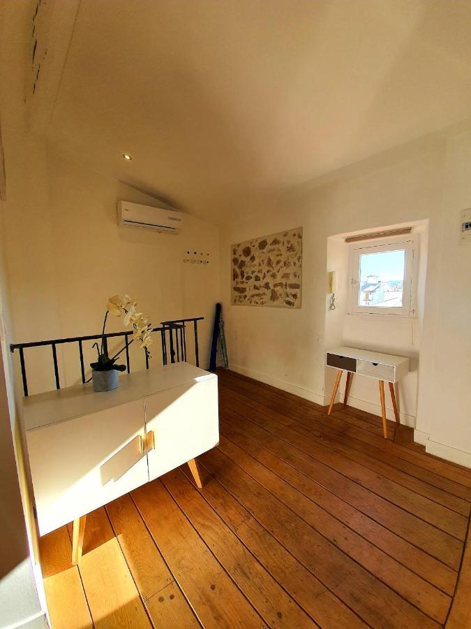 Freshly Tastefully Renovated Apartments In Heart Of Old Antibes Ngoại thất bức ảnh